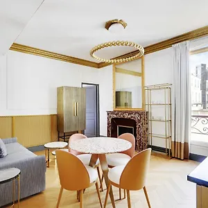 Apartment Pick A Flat's In Champs Elysees - Rue Du Colisee, Paris