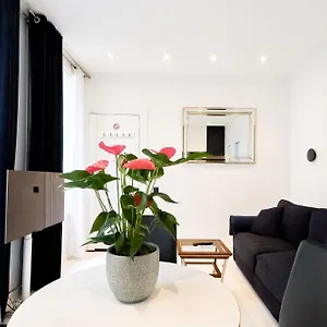 Apartment Luxury Les Champs-elysees, Paris